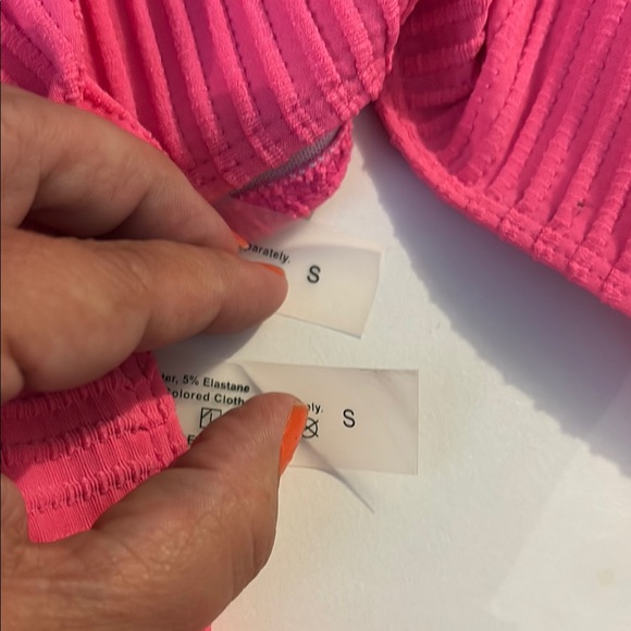 Pink Ribbed Bikini Set - Picture 2 of 3